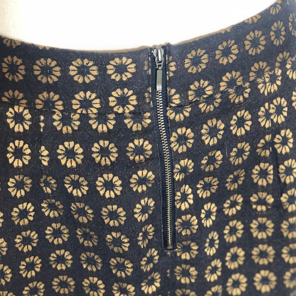Loft Floral Mini Skirt 8 - Picture 4 of 6